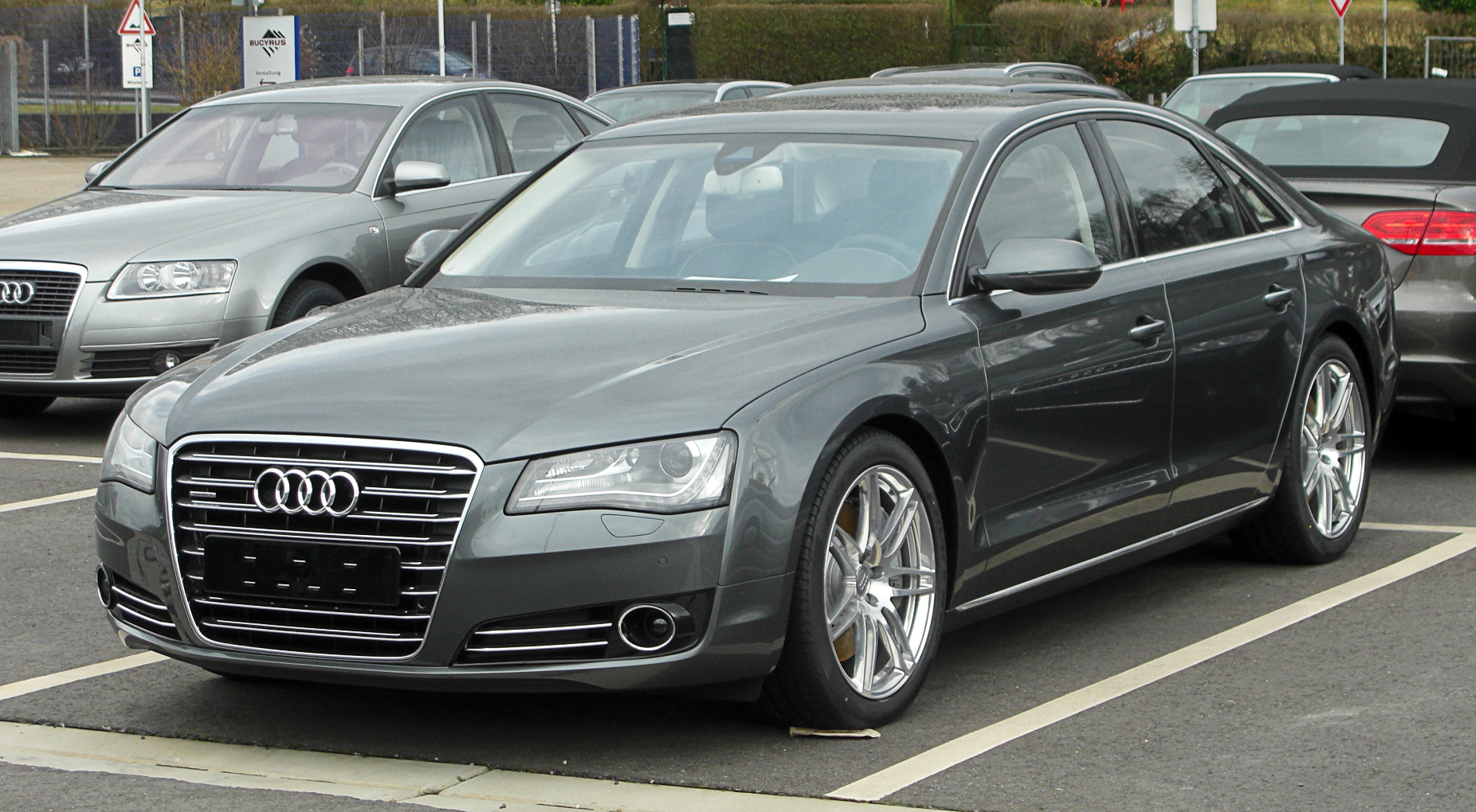 Audi A8 Gallery 1